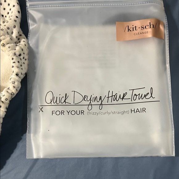 Kitsch Soft Cream Hair Towel - Picture 5 of 8